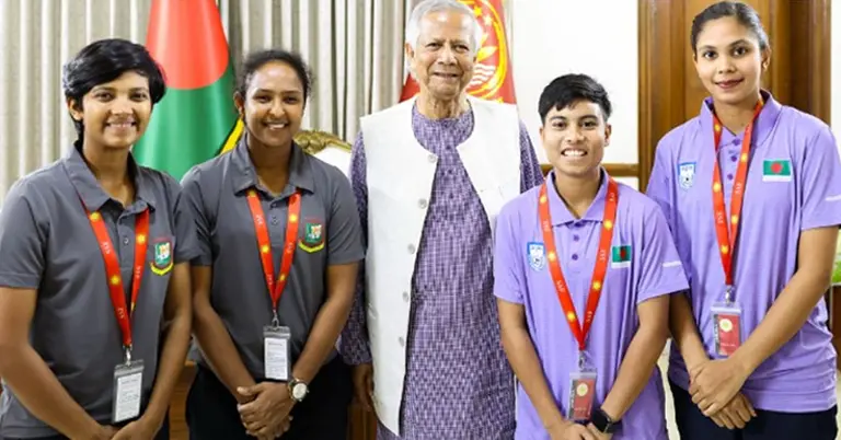 কাতারে প্রধান উপদেষ্টার সফরসঙ্গী চার ক্রীড়াবিদ